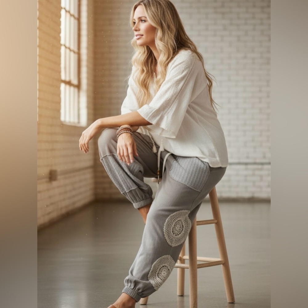 NWT POL Boho Crochet Doily Patchwork Jogger Sweats Sweat Pants Joggers Grey - Picture 13 of 13